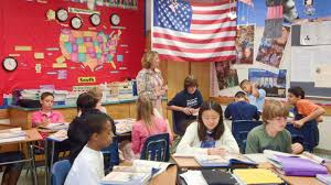Trends in Online Learning The American Experience