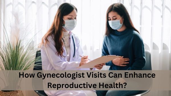 Gynecologist giving advice to a women for better reproductive health